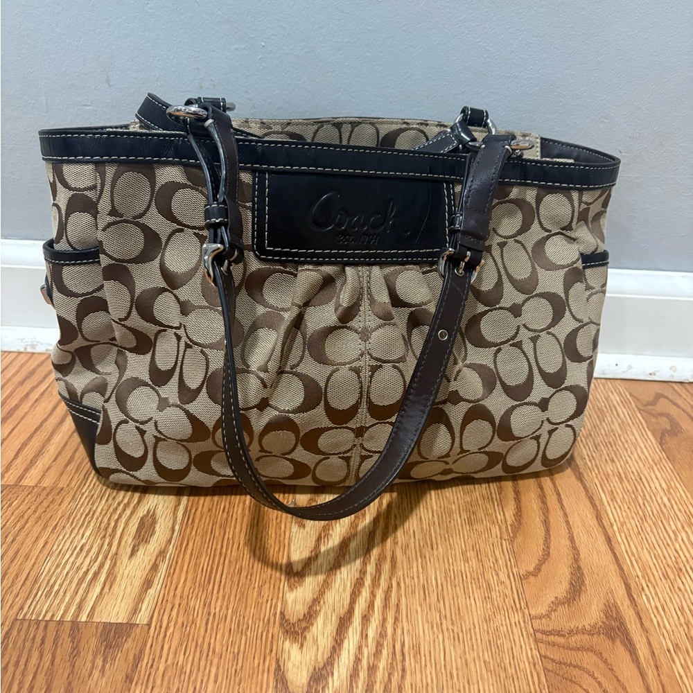 Coach Signature Canvas Tote in Tan and Brown
